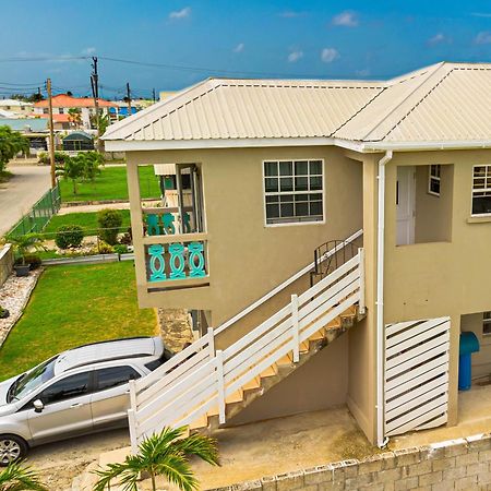 Cozy Modern Upstairs 2 Bed A/C Apt Near 2 Everything Saint Philip Εξωτερικό φωτογραφία