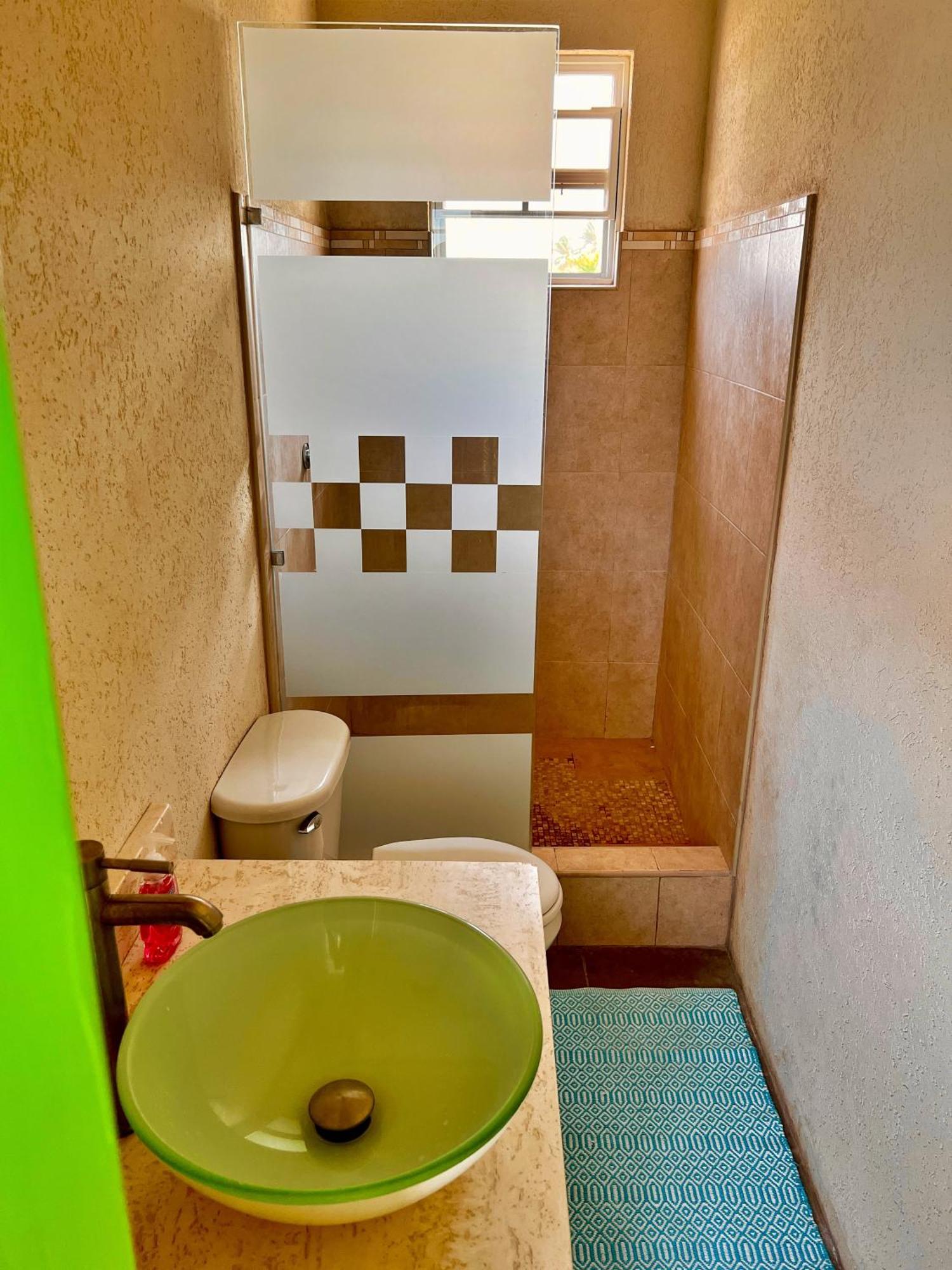 Cozy Modern Upstairs 2 Bed A/C Apt Near 2 Everything Saint Philip Εξωτερικό φωτογραφία