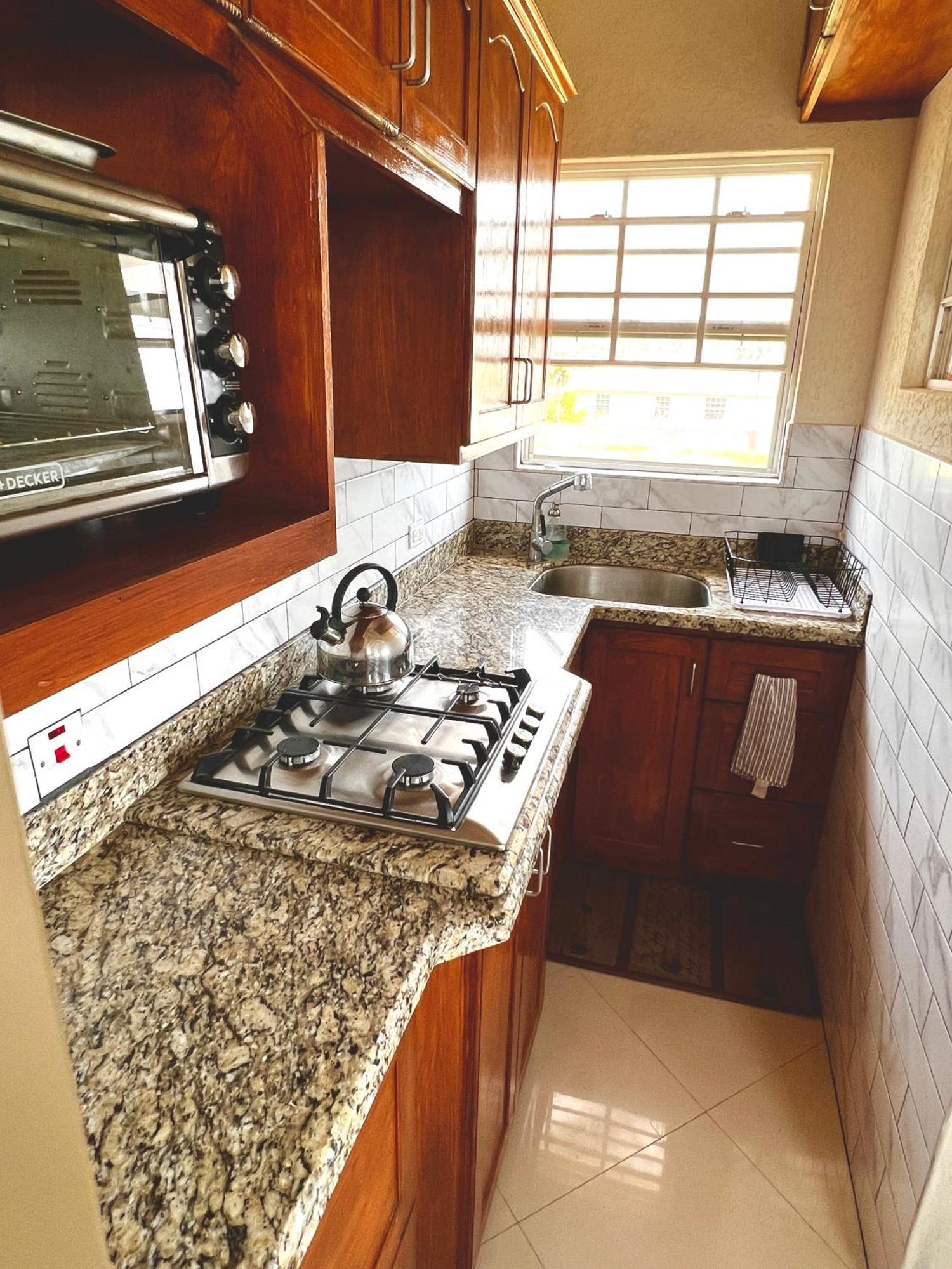 Cozy Modern Upstairs 2 Bed A/C Apt Near 2 Everything Saint Philip Εξωτερικό φωτογραφία